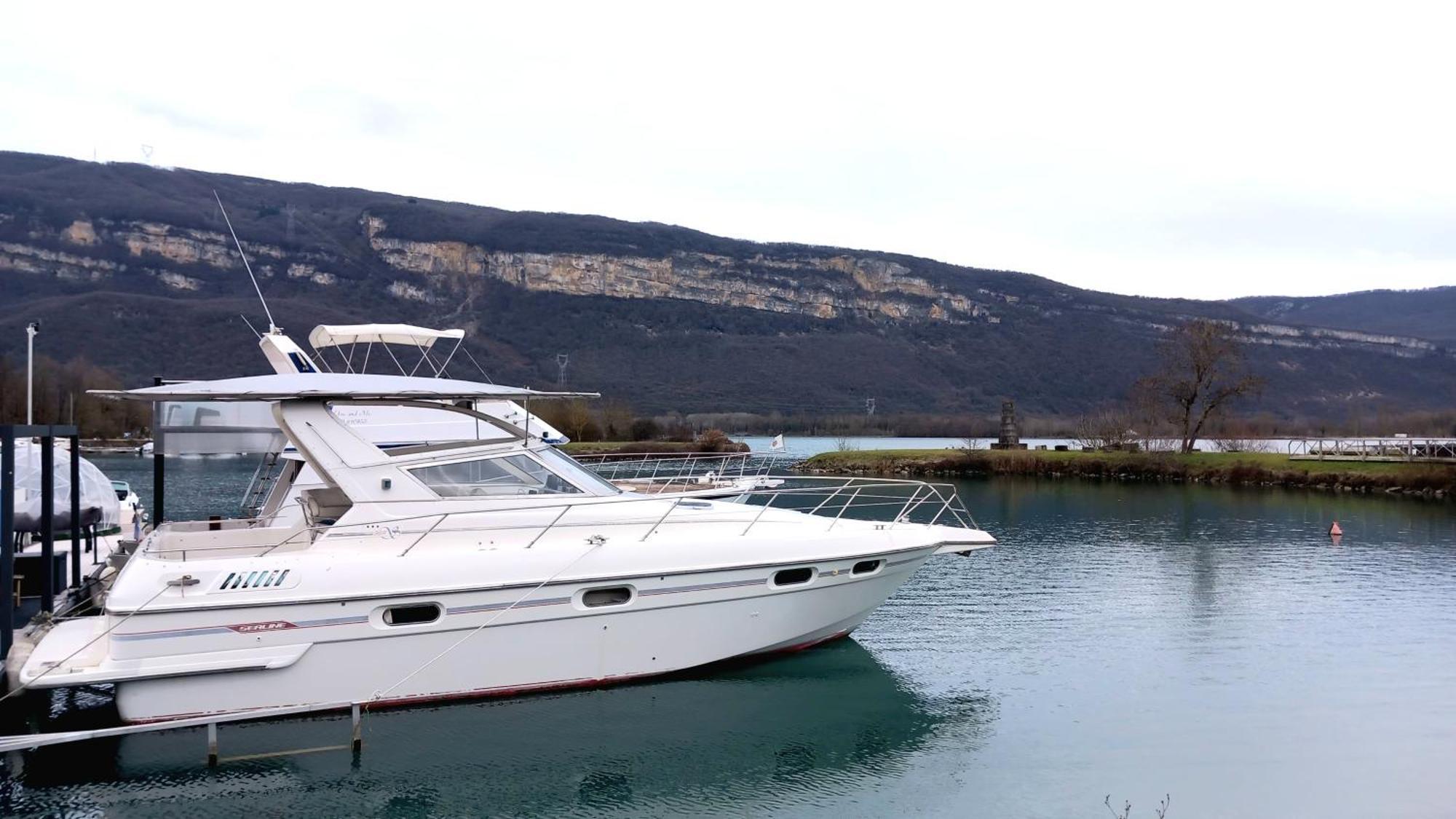 Hotel Eden Marine Montalieu-Vercieu Exteriér fotografie